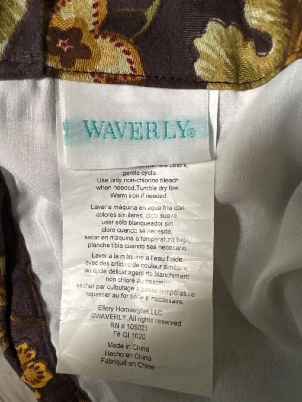 Waverly Floral Jacobean Floral 